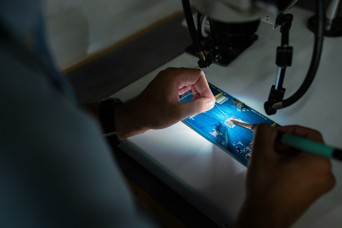Trabajo técnico especializado en un entorno de ingeniería